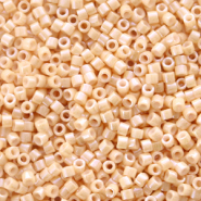 Miyuki Perlen delica's 11/0 Ceylon light caramel beige DB-205