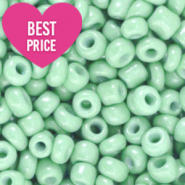 Glasperlen Rocailles 12/0 (2mm) Spring bud green