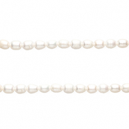 TQ Süsswasserperlen Rice 7x5 mm Natural white