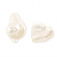 Imperfekten Süßwasserperlen Nugget Perle high luster Natural white