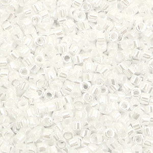 Miyuki Perlen delica's 11/0 Ceylon white pearl DB-201