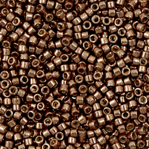 Miyuki Perlen delica's 11/0 Duracoat galvanized dark mauve brown DB-1843