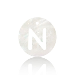 Muschel Anh&auml;nger S&uuml;&szlig;wasserperlmutt Buchstaben N White (Naturliche Farbe Muschel)