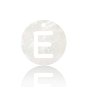Muschel Anh&auml;nger S&uuml;&szlig;wasserperlmutt Buchstaben E White (Naturliche Farbe Muschel)