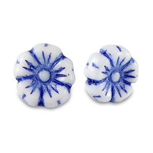 B&ouml;hmische Perlen Blume 9mm Strong blue-white