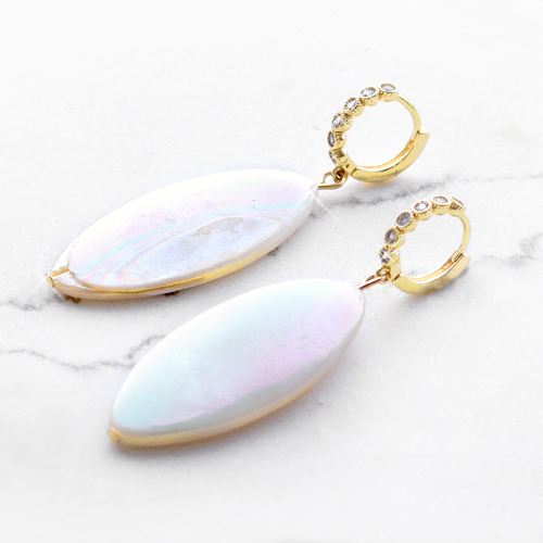 So entsteht der sch&ouml;nste Trendschmuck mit Muschel Perlen: