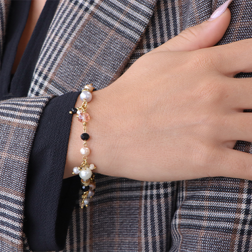 Kreativ werden mit farbenfrohen Glasperlen