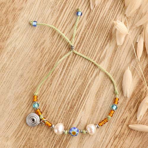 Perfekt, um Armb&auml;nder und Handyketten zu fertigen.