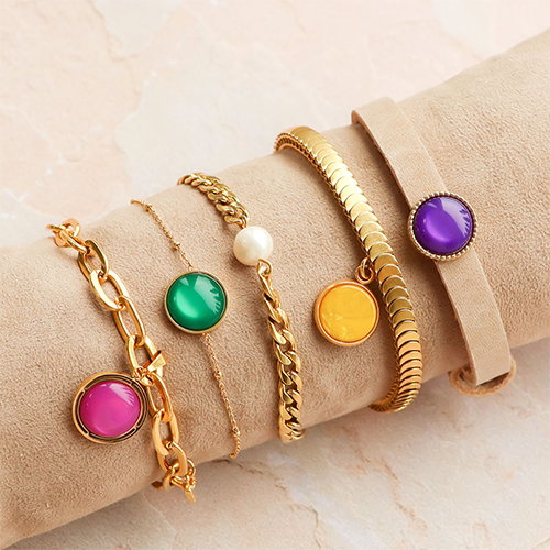 Mit Cabochons Armb&auml;nder und dazu passende Ohrringe anfertigen