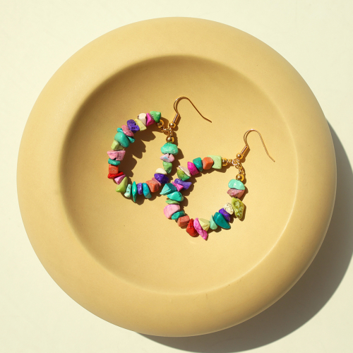 Schmuckdesigns mit Glasperlen Chips