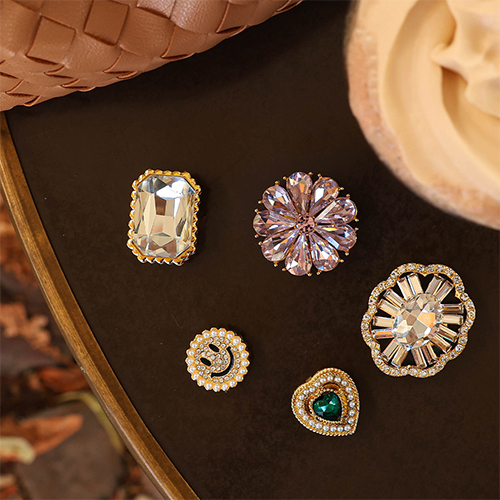 Accessoire Knopfabdeckung: 1000 und eine Idee!  