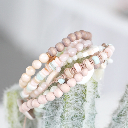 Mit diesen Muschel Perlen machen Sie den sch&ouml;nsten Schmuck f&uuml;r den Sommer