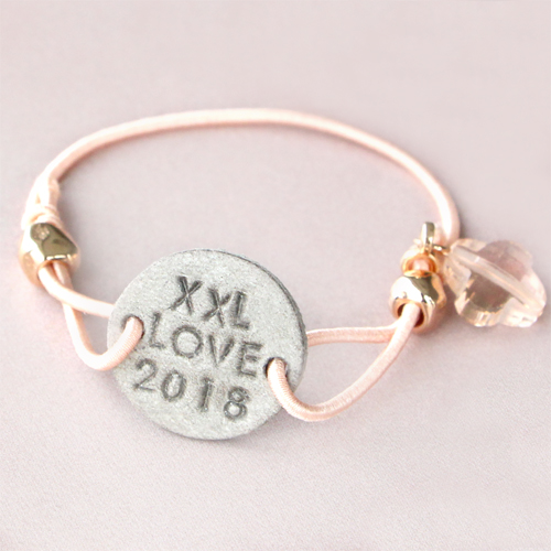 Armb&auml;nder aus Gef&auml;rbtem Elastik Draht