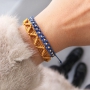 Fr&ouml;hliche Armb&auml;nder mit neuem Macram&eacute; Band: Perfekt zum Herbst!