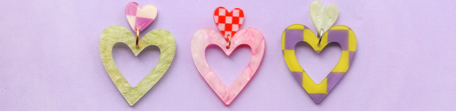Resin- und Edelstahl-Anhänger in Herzform Resin- und Edelstahl-Anhänger in Herzform