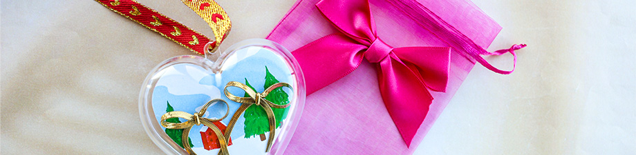 Neu: Organzasäckchen und befüllbare Kunststoff-Formen Neu: Organzasäckchen und befüllbare Kunststoff-Formen