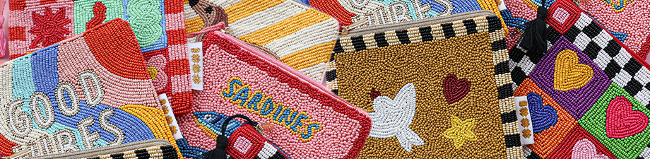 Entdecken Sie die handgefertigten BY31&reg;-Etuis aus Indien