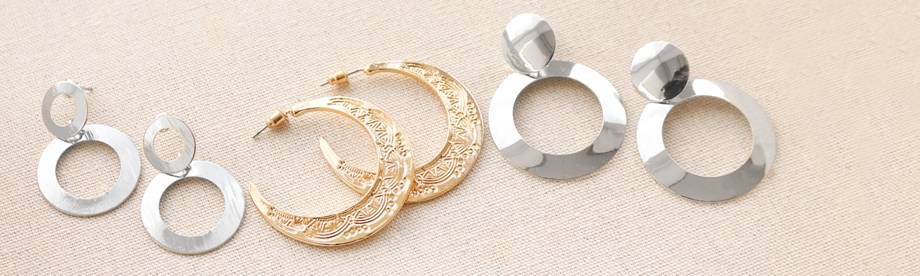 Trendy oorbellen